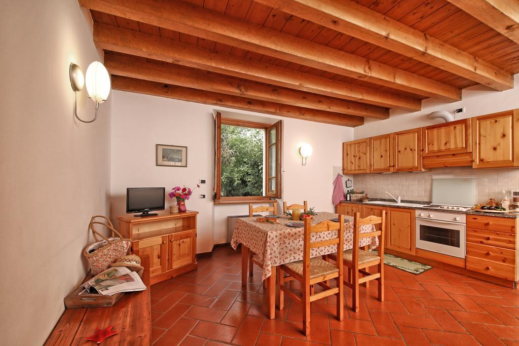 サン・フェリーチェ・デル・ベナーコ Agriturismo La Bredaゲストハウス エクステリア 写真